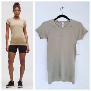 NWT Lululemon Swiftly Tech Short-Sleeve Shirt 2.0 *Hip Length in Sheer Oak Sz 6